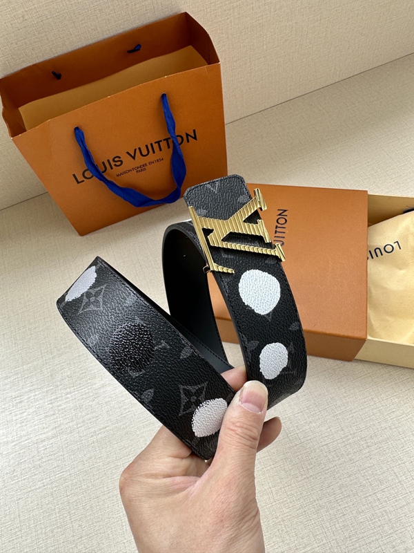 激安ルイヴィトンベルト着用イメージ